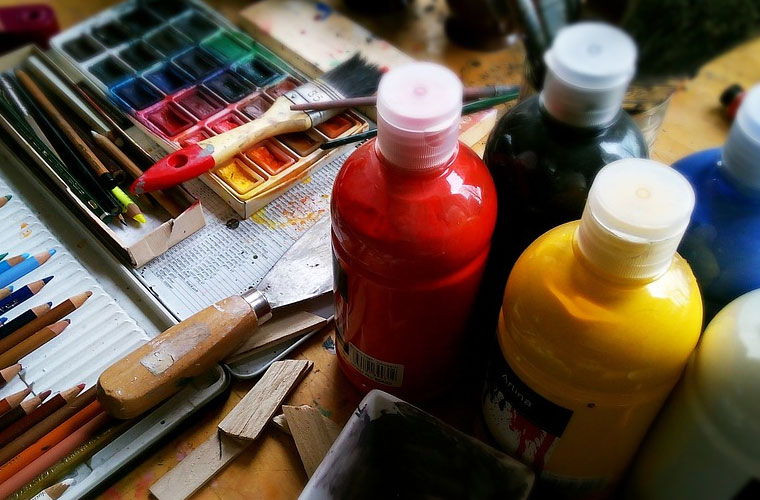 佳藝音樂教室-佳藝藝術(shù)培訓(xùn)中心什么時(shí)候參加美術(shù)藝考集訓(xùn)最好