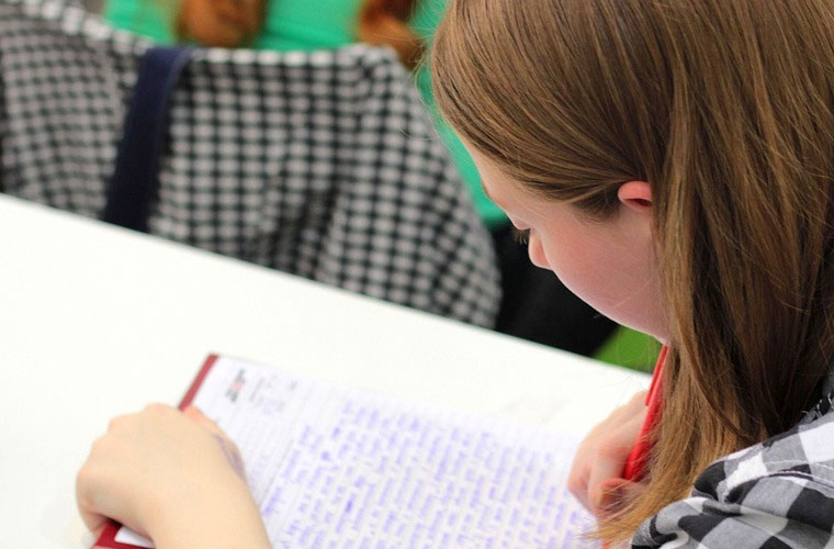 寧波高考只考了200分想學(xué)護(hù)理學(xué)，可以讀的大學(xué)