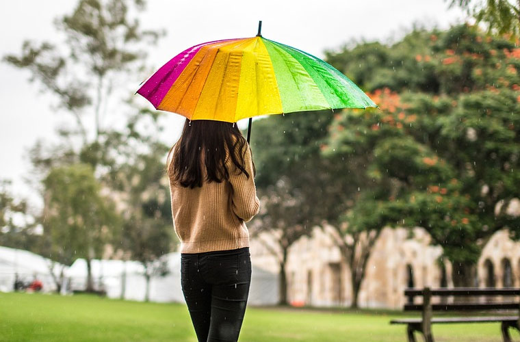 成都成醫(yī)第一附院護士學校2025年春季招生時間