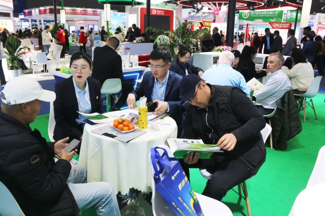 金牌贊助企業(yè)海大生物全新亮相上海CAC國際農化展，以科技實力獻禮25周年